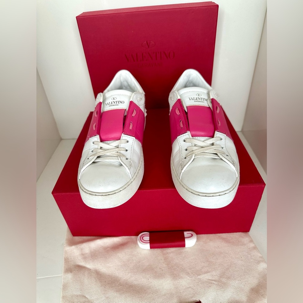 Authentic Valentino Garavani White & Pink Leather Studded Sneakers